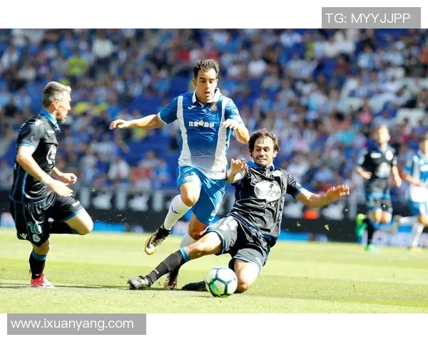 拉科鲁尼亚与马竞激战正酣比分悬念引发球迷热议